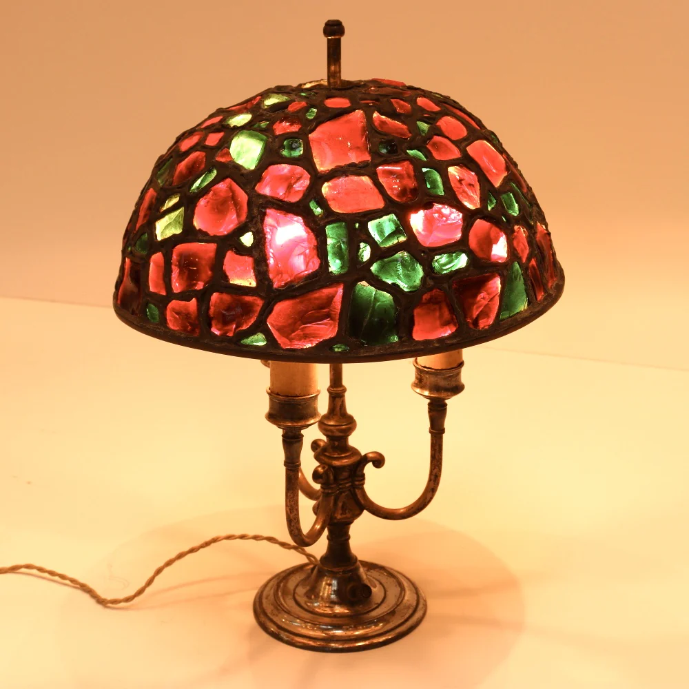 AL2-034: Antique Art Nouveau Chunk Glass Leaded Shade on Pairpont Silverplate Lamp Base - Image 5