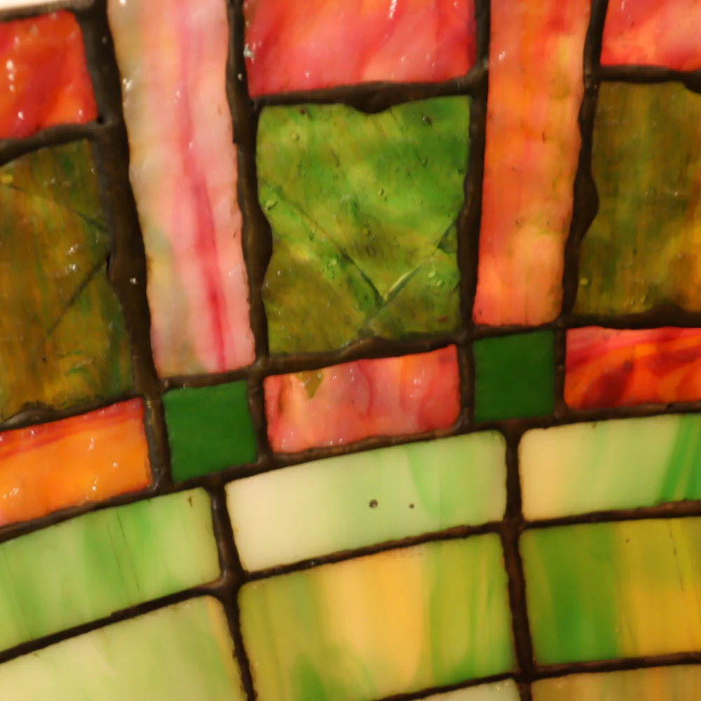 AL2-044: Antique Early 20th Century Arts & Crafts Tiffany Style Bronze Lamp with Leaded and Stained Glass Shade - Image 15